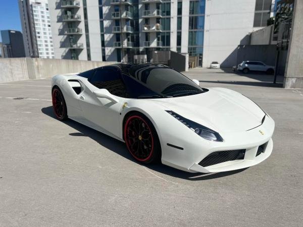 Ferrari 488 spyder